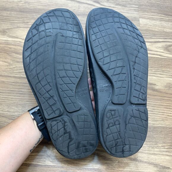OOFOS OOahh Slide Recovery Sandals Black Mens Size 8 Womens Sz 10 EU 41 main image 6